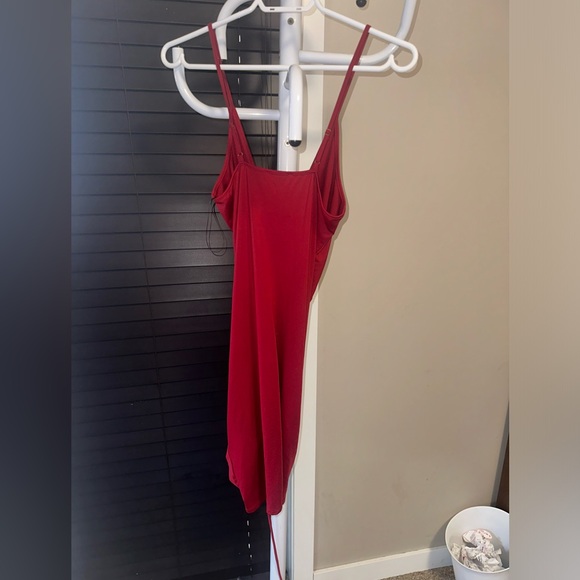 Dresses from fashion nova. Size medium - Picture 6 of 6